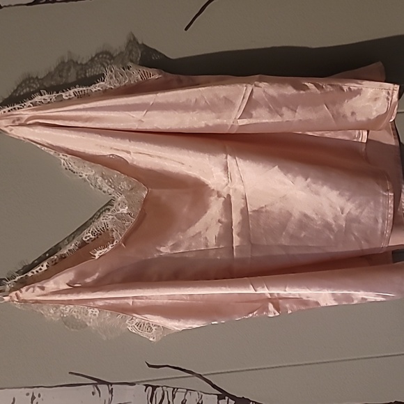 SHEIN Silk cami with scalloped lace Size"2x" - Picture 7 of 8